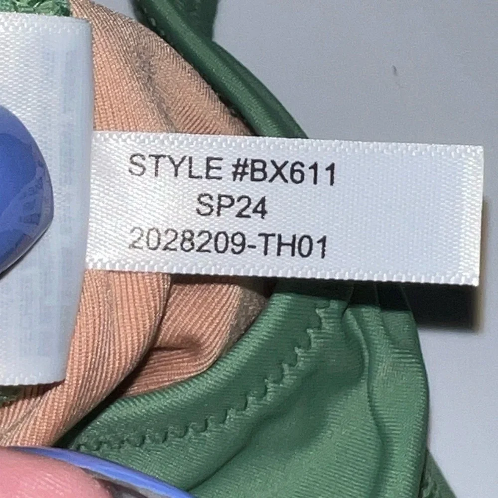 J. Crew Size Medium Heritage scoopneck‎ bikini top NWT Rustic Willow Green BX611